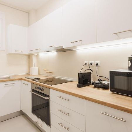 Fully Renovated Luxurious Semi-Basement Studio Ateny Zewnętrze zdjęcie