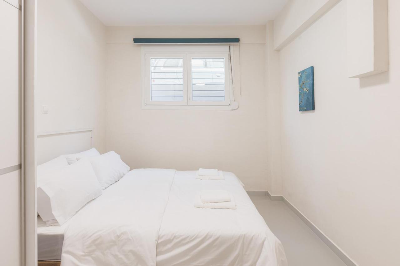 Fully Renovated Luxurious Semi-Basement Studio Ateny Zewnętrze zdjęcie